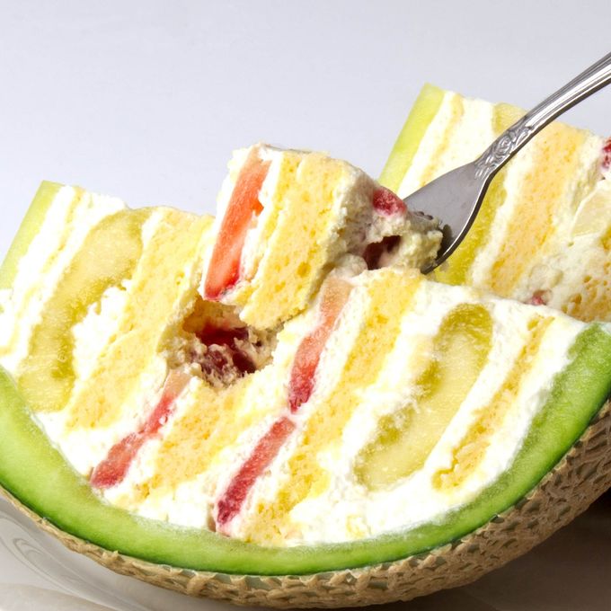 まるごとメロンケーキ ハーフ 4