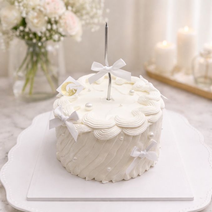 シンプルリボンデコレーションケーキ（ホワイト）｜誕生日・記念日・推し活対応｜写真映え◎ 1
