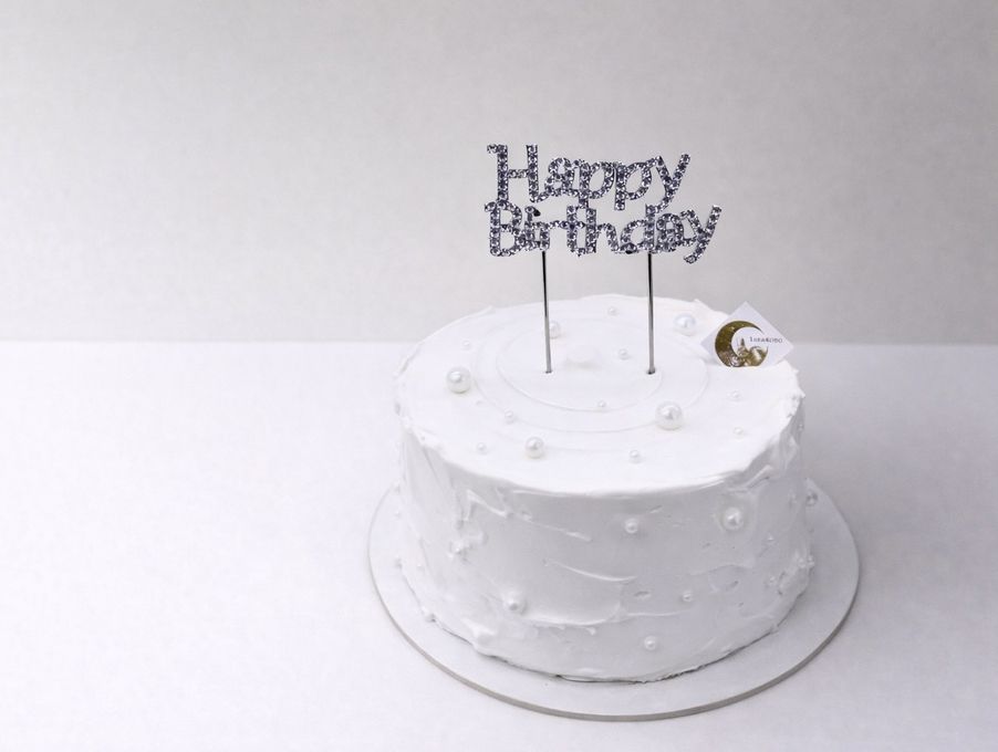 シンプルミルキーパールケーキ（ホワイト）｜誕生日・記念日・推し活対応｜写真映え◎ 1