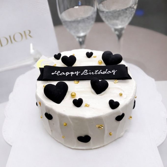 ぷっくりハートケーキ｜推し活・生誕祭・本人不在の誕生日会｜モノトーン量産系 1