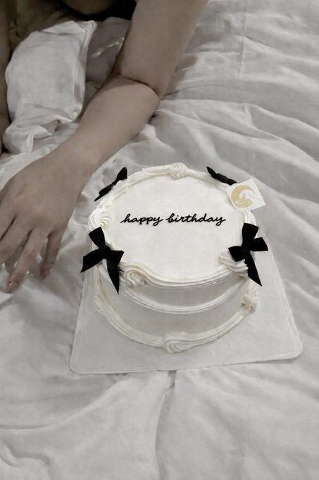 シンプルセンイルケーキ｜誕生日・記念日・推し活対応｜写真映え◎ 1