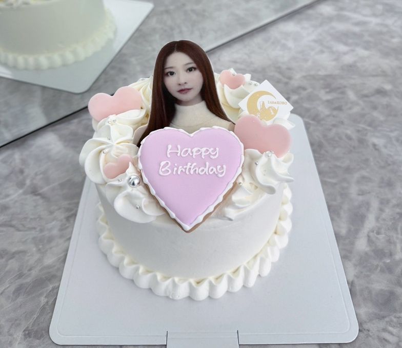 【選べる9色】ハート散り写真プリントケーキ｜9色から選べる｜推し活・本人不在の誕生日会 2