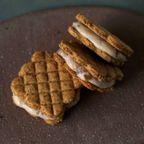 クッキークリームサンド 5個入り（マロンチョコブラン5個）手土産 ギフト 内祝い 4