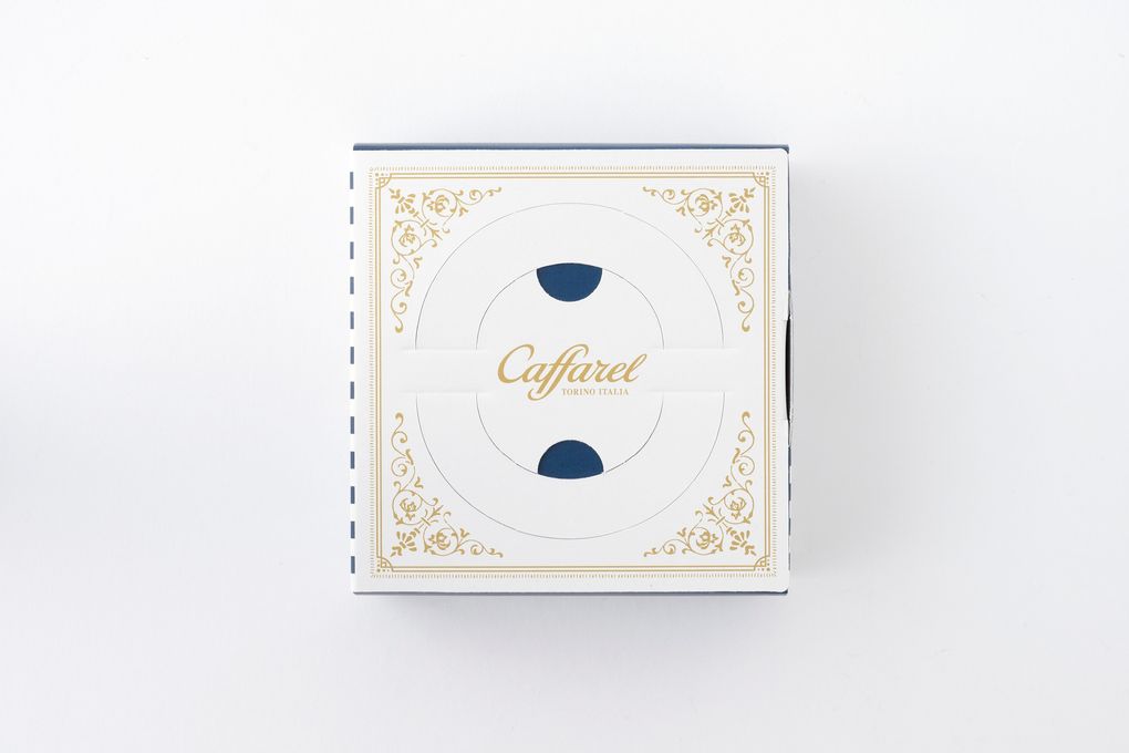 カファレル ケーキ缶 5