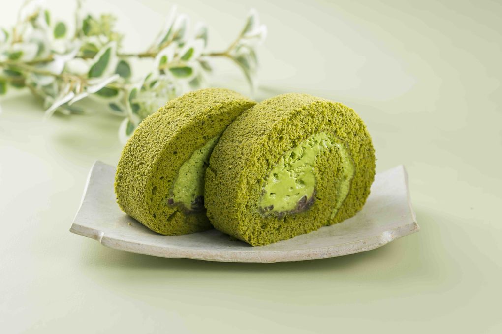 抹茶ロールケーキ 1