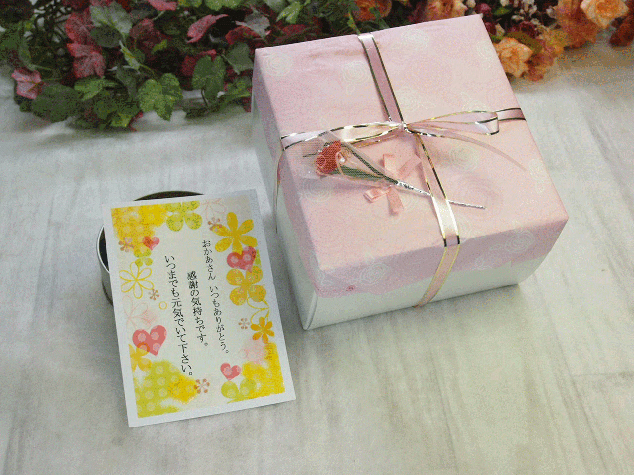 母の飾りガトーショコラ 3号9ｃｍ 無料メッセージカード選べます。 2026母の日 5