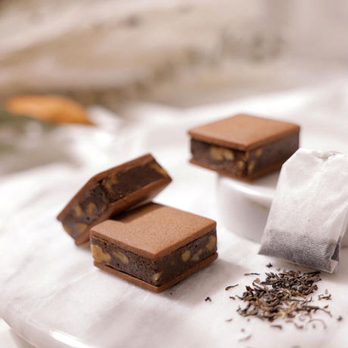 ≪sign≫CHOCOLATE SAND CHIYOCO 4個入～生チョコレートをたっぷりとサンドした贅沢な一品～  5