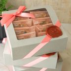 素敵な貴女の為の【松の実のフロランタン】 10個入り  6