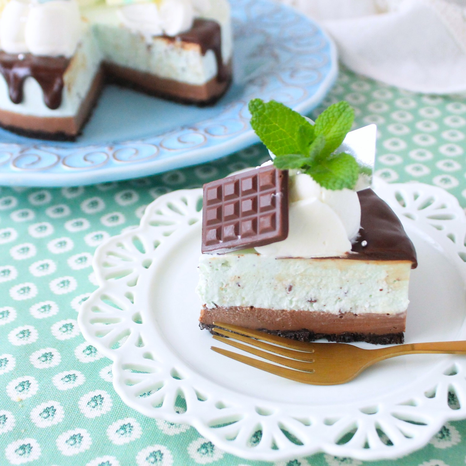 チョコミント・レアチーズケーキ（おやつのこみち Chemin