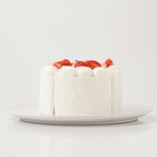 【カットタイプ】高級苺盛りデコレーションケーキ 4号 12cm 2