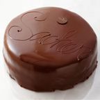 最高級洋菓子 シュス木苺レアチーズケーキ 15cm ＆ ウィーンの銘菓ザッハトルテ 12cm セット   7