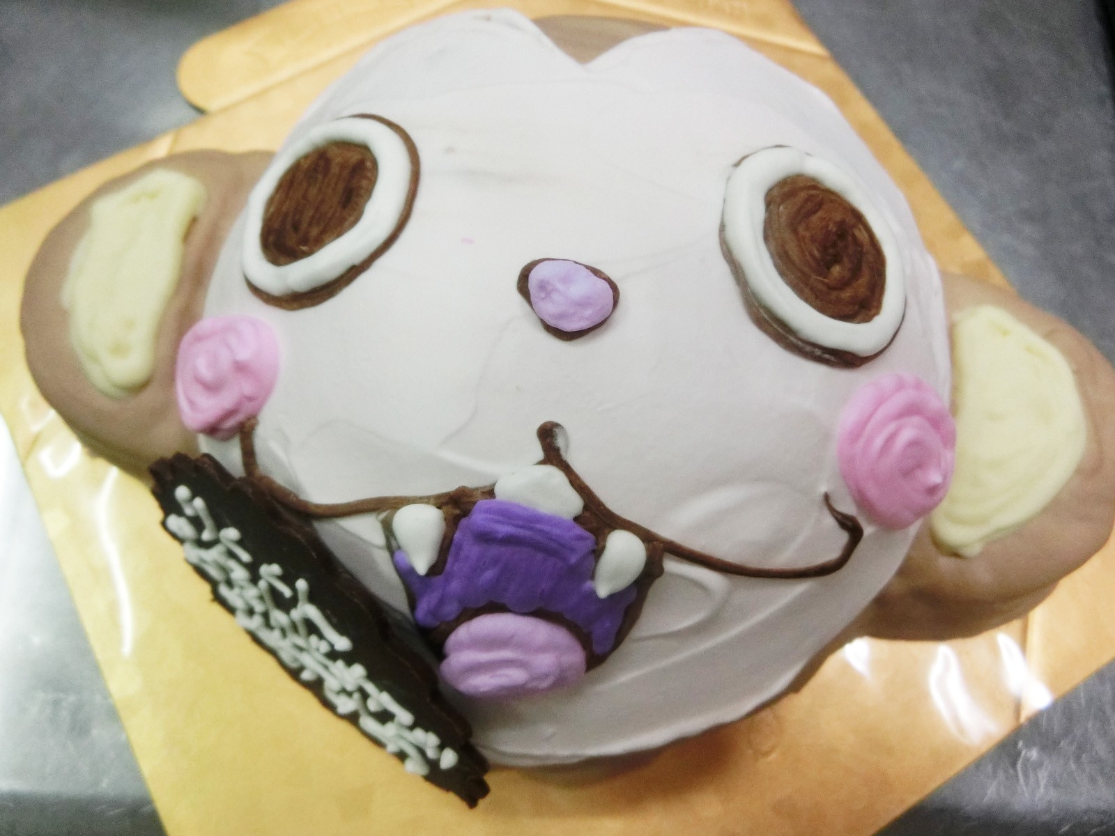 ドーム型立体キャラクターケーキ 6号 18cm（メゾンプチ洋菓子店 