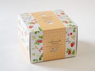 生クリームたっぷりな苺のデコレーションケーキ 4号-12cm 6