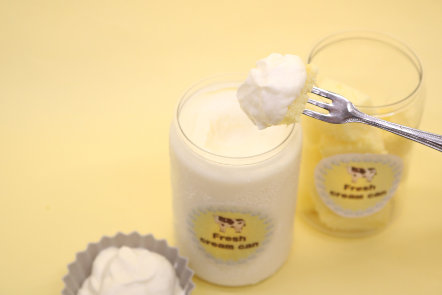 【北海道十勝平野産】濃厚でミルキーなflesh Cream×スポンジ2缶セット 7