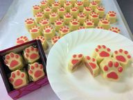 肉球チョコ ４個入り化粧箱ラッピング 1