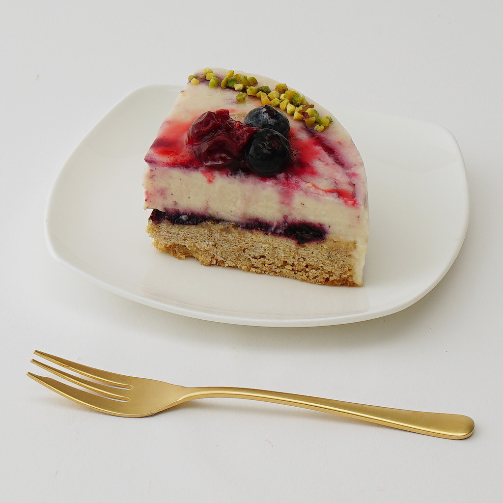 ヴィーガンスイーツ 豆乳ヨーグルトレアチーズ 【限定20台】