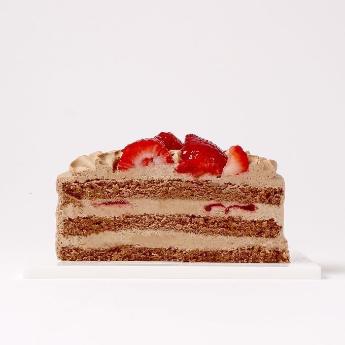 【美味宣言】純生チョコレートクリスマス  苺ショート ６号 【甘味すっきり、体に優しいスイーツを】残り9個/30 6号 18cm クリスマス2025 4