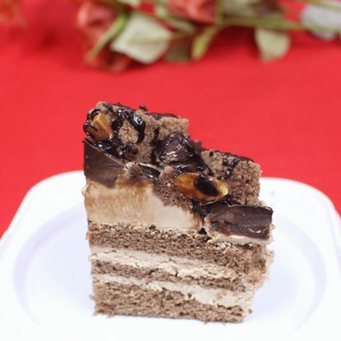 新：生チョコたっぷりショコラデコレーション3号 バースデーケーキ ベルギー産チョコ北海道生クリーム100% キャンドル小1袋付き ３号お試し価格品 4種類のピックから選択できます 3
