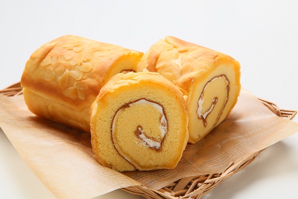 ロールケーキ バタークリーム バニラ味 18.5cm 
