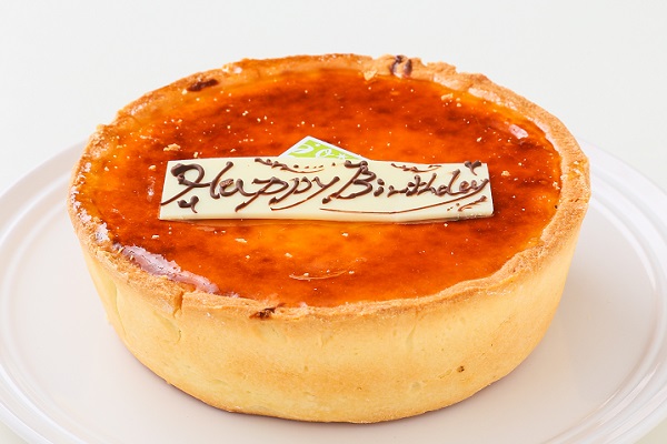 クワトロフロマッジヨ（ベイクドチーズケーキ） 5号 15cm ギフトに最適   1