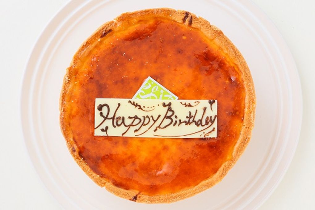 クワトロフロマッジヨ（ベイクドチーズケーキ） 5号 15cm ギフトに最適    母の日2024 2