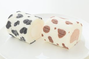 ミルキー純生ロール ミルク、生チョコ 2本入り 