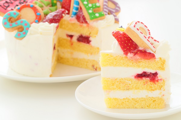 純生苺ショート Lovelyアイシングクッキーケーキ  文字入りアイシング 5号 15cm （お得なアイシングセットです） ギフトに最適 7