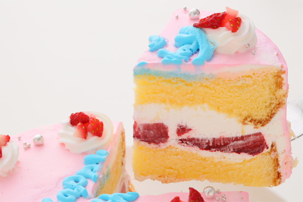 可愛いピンクのショートケーキ 3号 いちご 生クリーム 9cm（blanctigre〜due〜）