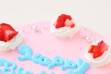 可愛いピンクのショートケーキ 3号 いちご 生クリーム 9cm 8