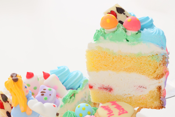 立体ケーキ ホワイトプリンセス ケーキ 5号 15センチ 誕生日 記念日 お祝いのケーキ ウエディング 入園 入学 母の日 送料無料 苺ショートケーキ