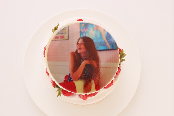 写真ケーキ 苺いっぱい生クリームデコレーション 5号 15cm  2