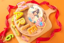 生チョコ苺ショート フォトケーキ アイシングクッキーケーキ 写真ケーキ 6号 18cm 【お好きなイラストも人気です】 1