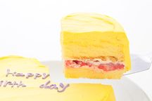 韓国ケーキ 5号 イエロー ハートのメッセージケーキ 15cm センイルケーキ 4