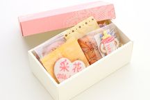 焼き菓子＋名前アイシングクッキーの内祝いセット ピンク 4
