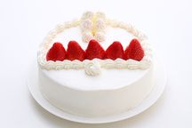 写真ケーキ 苺たっぷり！生クリームフォトデコレーションケーキ 6号 18cm 3