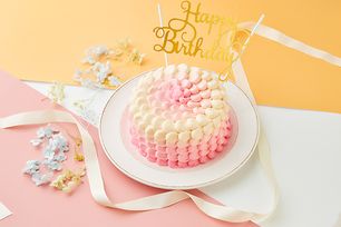 Happy Birthdayピック付き オンブルケーキ ピンク 4号 12cm