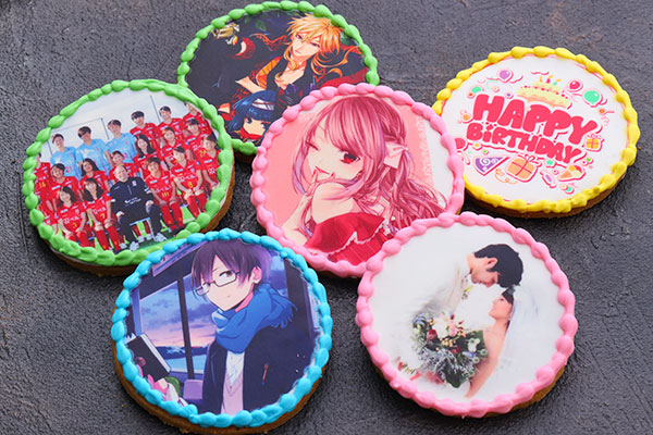 アイシングクッキー　A*ページ Amazon.co.jp: アイシングクッキー レッスンBOOK : 松比良明奈: 本