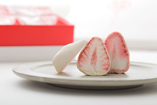 恋するいちごプレミアム15個入～とちおとめ、日本一の産地から。苺が主役の美味しいお菓子～    5
