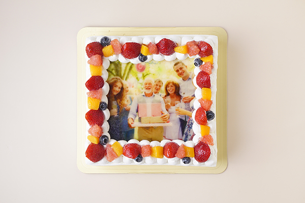 フォトケーキ「Pix」 7号 21cm（Cake.jp ORIGINAL） | Cake.jp