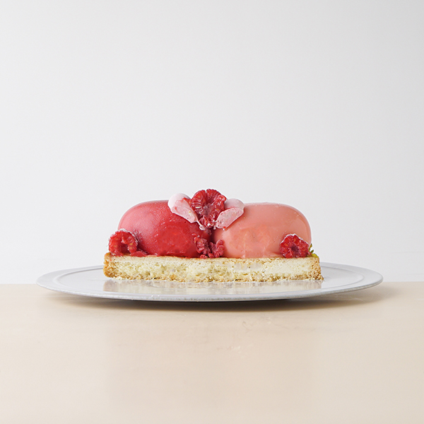 【SALON BAKE ＆ TEA】ハート型のムースケーキ「クール ド フルール」 母の日2024 4