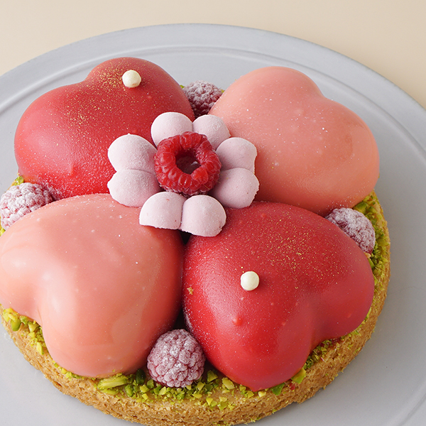 【SALON BAKE ＆ TEA】ハート型のムースケーキ「クール ド フルール」 母の日2024 6