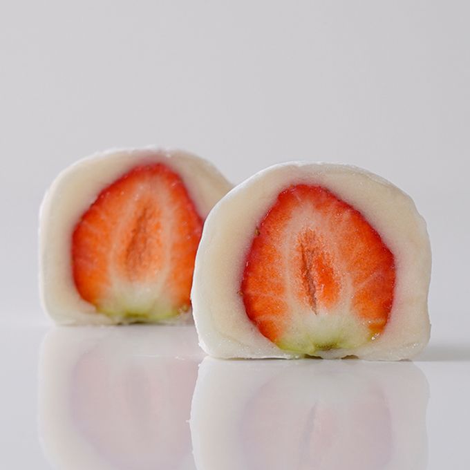 ～旬のフルーツをまるごと堪能～一福百果 まるごといちご大福8個入り  1