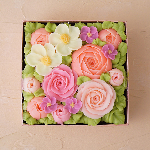 【特別ギフトに】✿食べられるお花のボックスフラワーケーキ【Peach Pink】 母の日2024  7