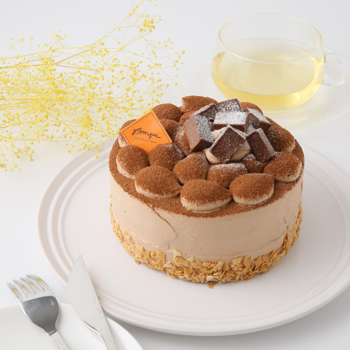 【即日出荷可能】～ビターな味わい～ リッチなチョコレートケーキ 4号 12cm