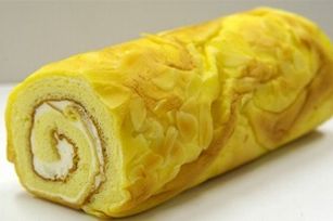 ロールケーキ 生クリームモア バニラ味 18.5cm 