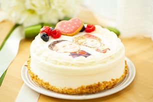 似顔絵ケーキ レアチーズケーキ 5号 15cm