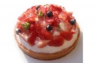 フルフルジュレとたっぷり苺のspecialタルト 14cm