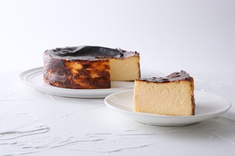 《1日5個限定》ミシュランガイド一つ星レストラン「Sincere」の絶品バスクチーズケーキ 
