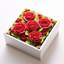 『食べられるお花のケーキ』【シャイニングレッド】Anniversaryボックスフラワーケーキ 母の日2024