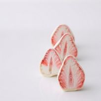 ～とちおとめ、日本一の産地から。苺が主役の美味しいお菓子～恋するいちご 10個入り 赤箱